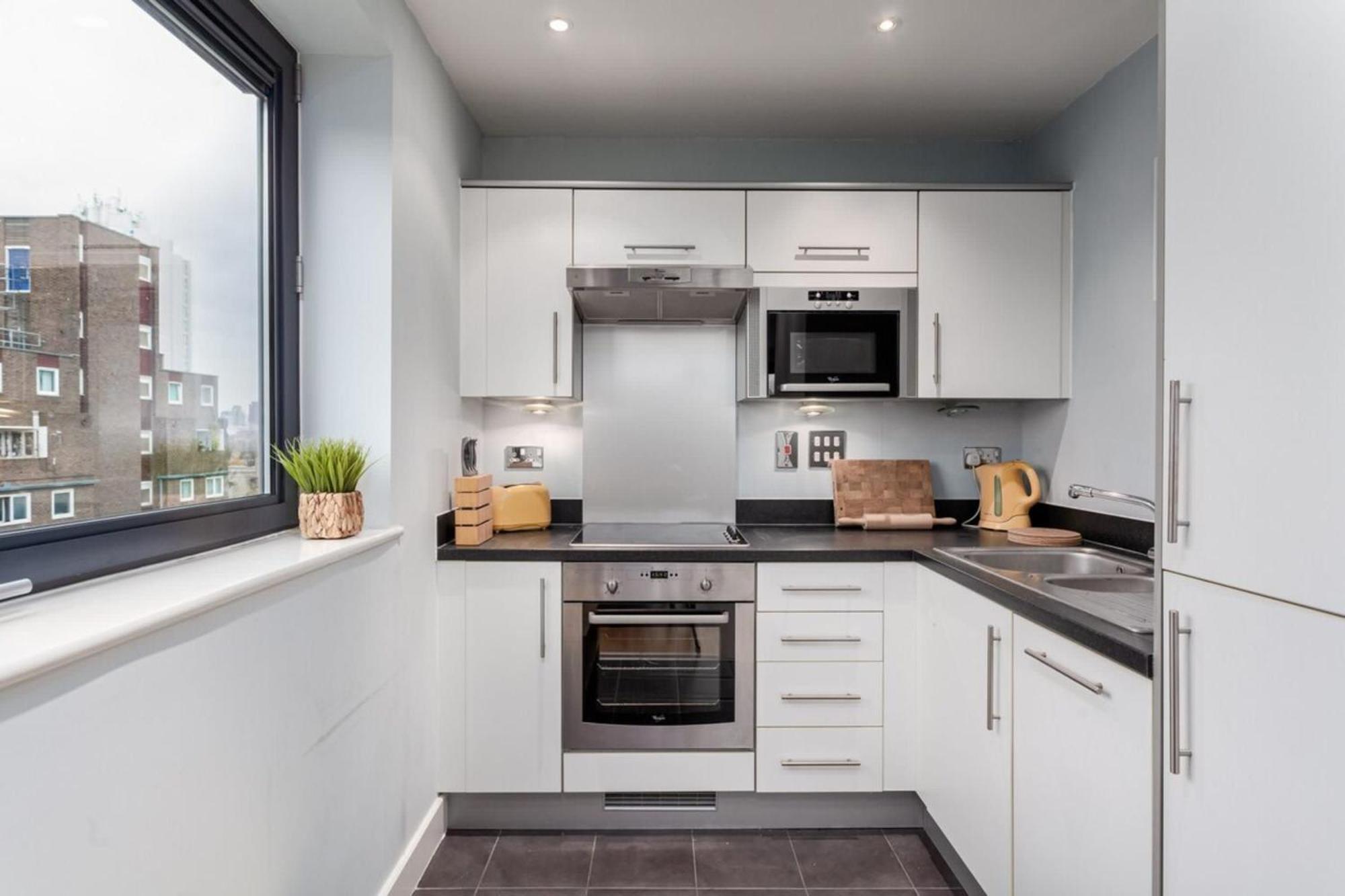 Bright And Stylish Kennington Gem Apartment ลอนดอน ภายนอก รูปภาพ